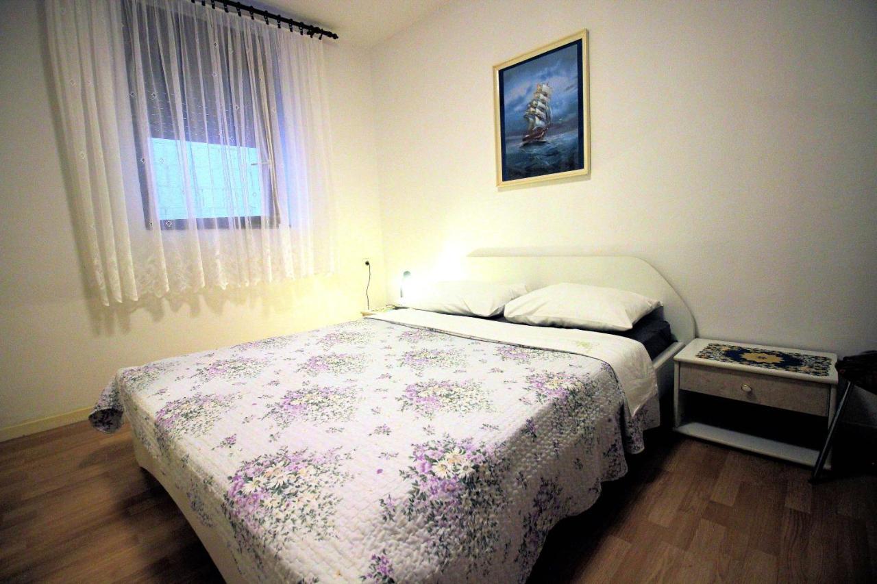 Apartment Leana Selce Zewnętrze zdjęcie